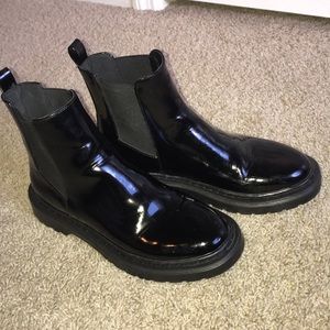 Black Chelsea Boot